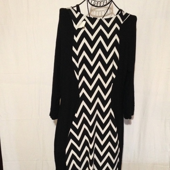MILANO DRESS BLACK&WHITE SIZ LARGE 3/4SLEEVES NWT - Picture 3 of 5